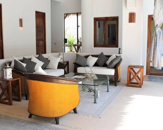 Casa Don Juanito Beach House - Puerto Escondido - Pokój dzienny