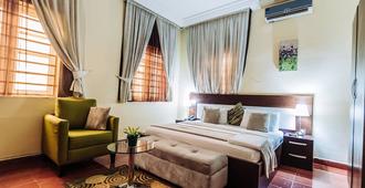 Tranquil Mews Hotel - Αμπούζα - Κρεβατοκάμαρα