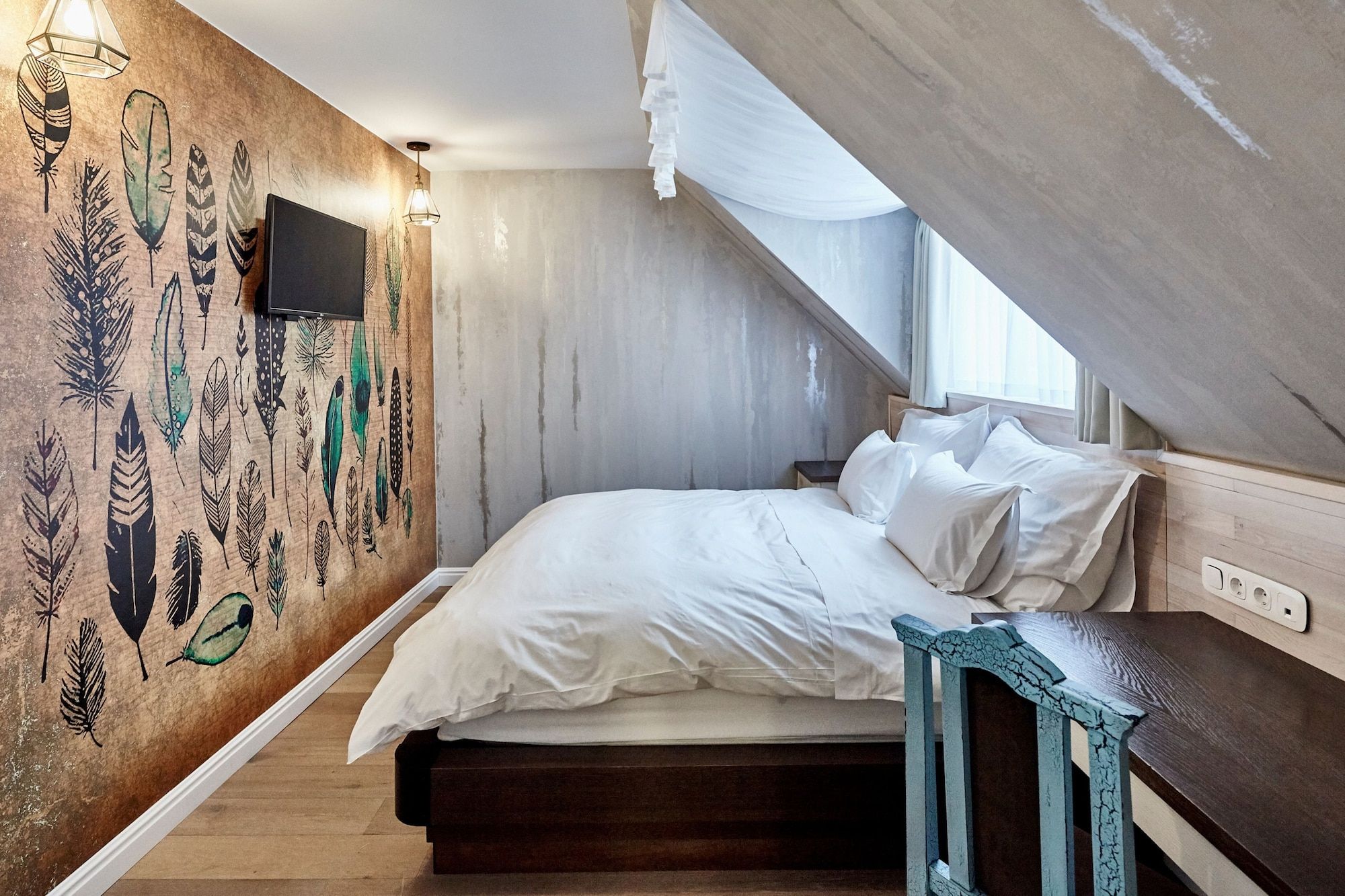 Bedroom view of Maison Bistro & Hotel