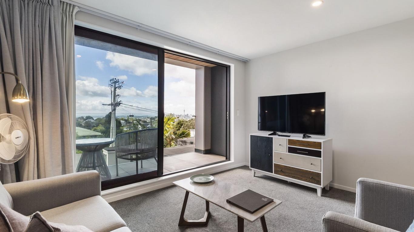 Fernz Motel & Apartments Birkenhead