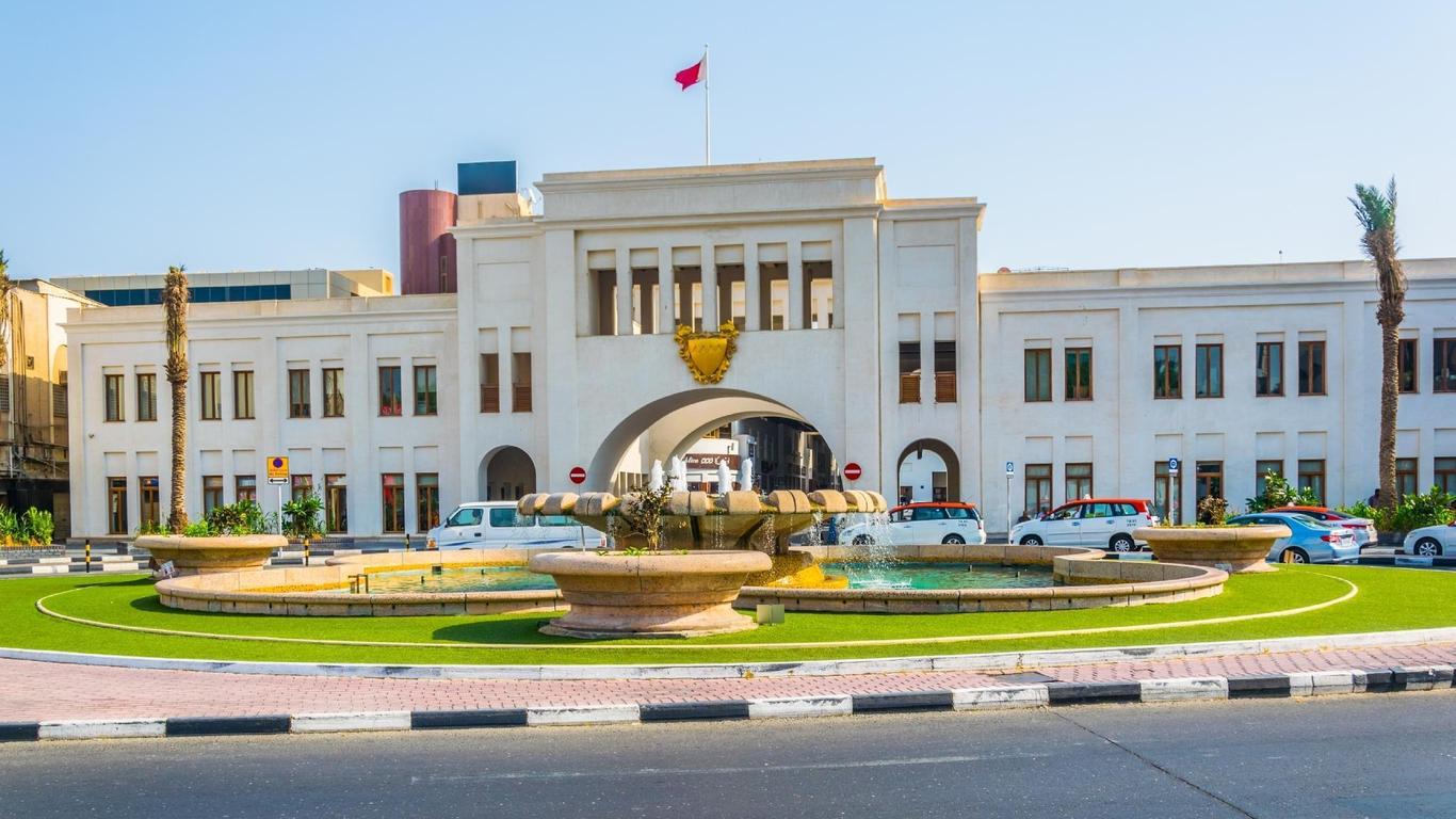 Tulip Hotel & Suites