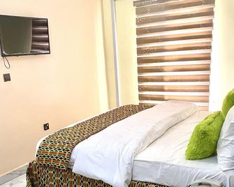 Nue-Crest Hotels & Suites - Enugu - Habitación