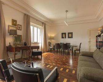 Gaspar House - ליסבון - סלון