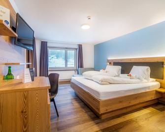 Hotel Kristall-Saphir - Saas-Almagell - Camera da letto