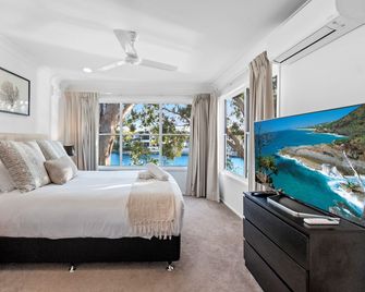 Noosa Entrance Waterfront Resort - Noosaville - Chambre