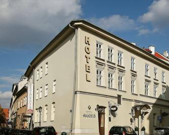 Great Polonia Krakow Old Town - Krakow - Building