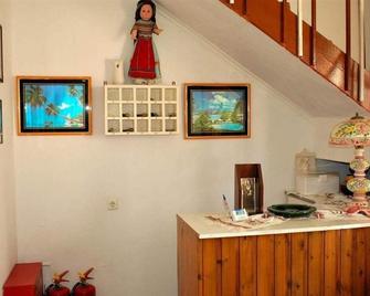 Avra Rooms - Karpathos - Recepción
