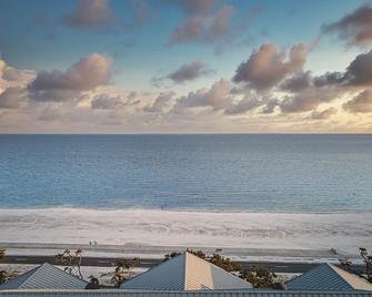 The Inn at Long Beach - Long Beach - Beach