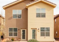 Townhome 3 in Springdale, at Zion National Park - Springdale