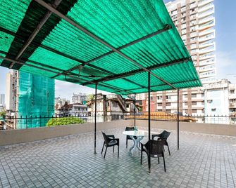 Hotel Balwas - מומבאי - מרפסת