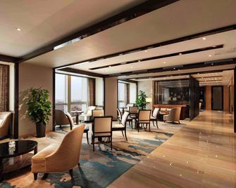 Hilton Zhengzhou - ז'נגז'ו - שירותי מקום האירוח