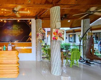 Cozy Princesa Hotel - Puerto Princesa - Rezeption