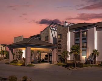 Comfort Suites Hattiesburg near University - Hattiesburg - Bygning