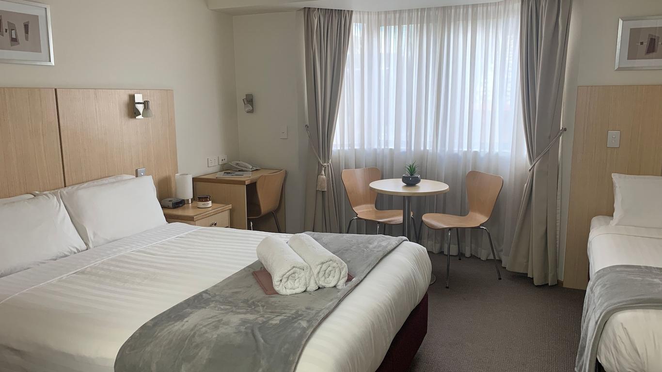 إيربورت أسكوت موتل