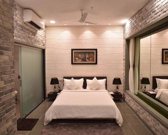 Tribecca Select - Ahmedabad - Bedroom