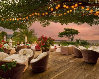 The Pavilions Phuket (SHA Plus+) - Choeng Thale - Patio