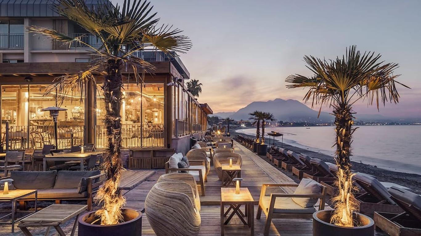 En Vie Beach Boutique Hotel - Adults Only
