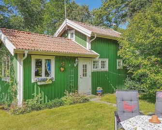 Lovely Home In Onsala With Kitchenette - Onsala - Patio