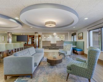 Best Western Plus Wilmington/Wrightsville Beach - Wilmington - Lounge