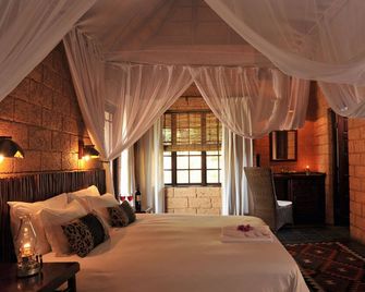 Zwahili Private Game Lodge & Spa - Modimolle - Bedroom