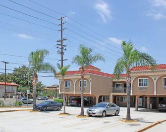 Orange Tustin Inn - Orange