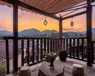 Yin Nanshan Boutique Hostel - Hangzhou - Balkon