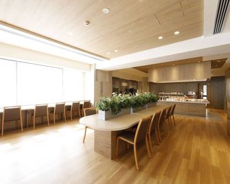 دورمي إن مايباشي ناتشورال هوت سبرينج - مايباشي - مطعم