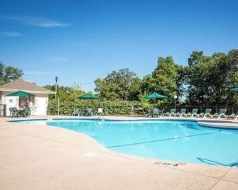 Palace View Heights by Spinnaker - Branson - Pool