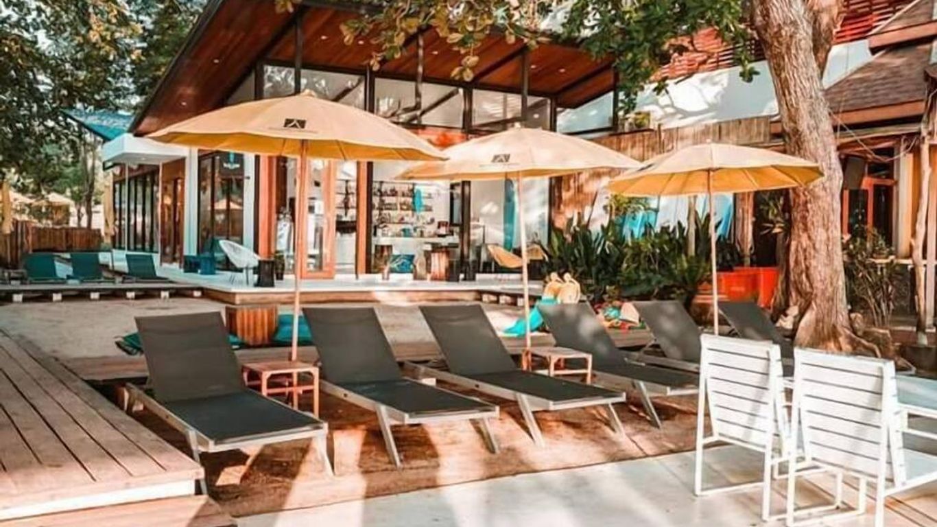 Sichon Cabana Beach Resort