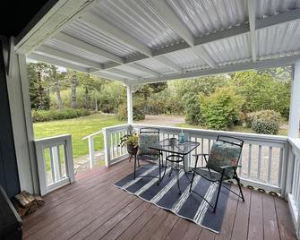 Our Cozy Getaway - Ocean Park - Balcony