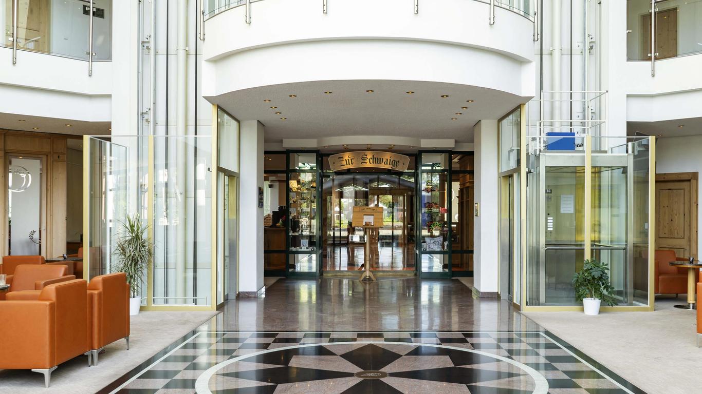 Atomis Hotel Munich Airport by Mercure