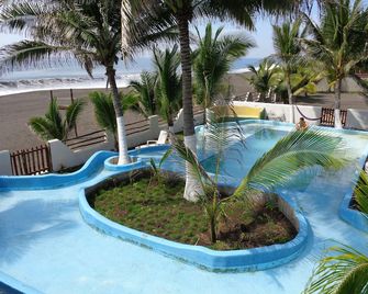 Marbella Eco Lodge - Monterrico