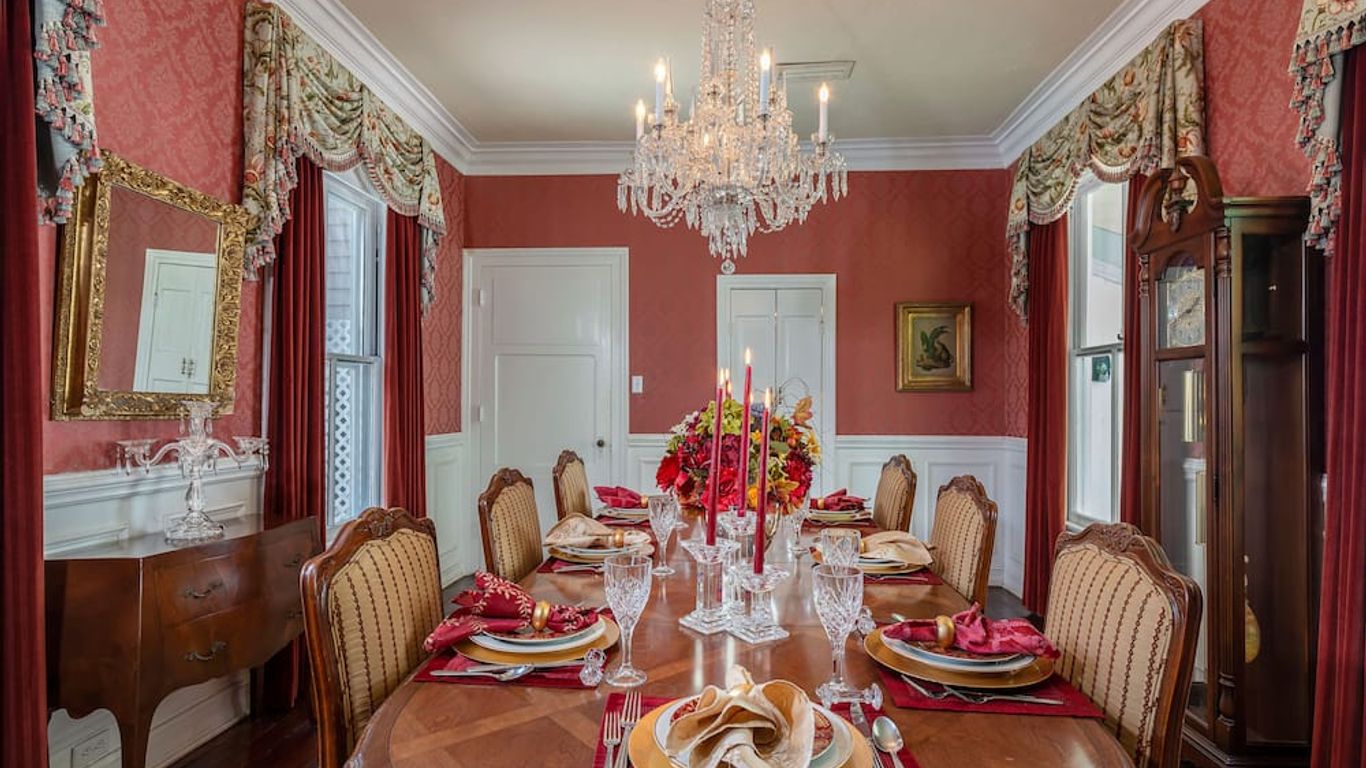 The Kenwood Inn Oldest Bed and Breakfast, St Augustine Historic District