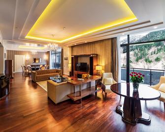 Borjomi Likani Health & Spa Centre - Bakuriani - Sala de estar