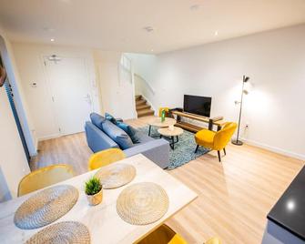 Friendly 50m2 One-Bedroom Apartment - WE39A - Tiel - Living room