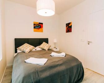 Tower Apartments - Reykjavik - Bedroom