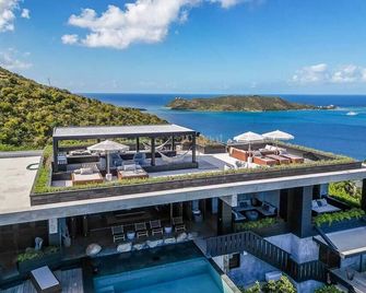 Experience Paradise in This Stunning Ocean View Rental Villa on Leverick Bay. - Virgin Gorda