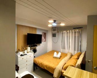 Nics Studiotel - Massage chair - Pili - Schlafzimmer