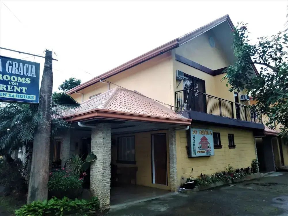 Rehm - Tagaytay - Gebäude