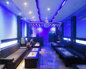Hotel Prince - Guwahati - Lounge