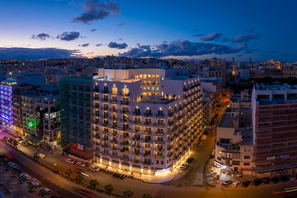Waterfront - Sliema