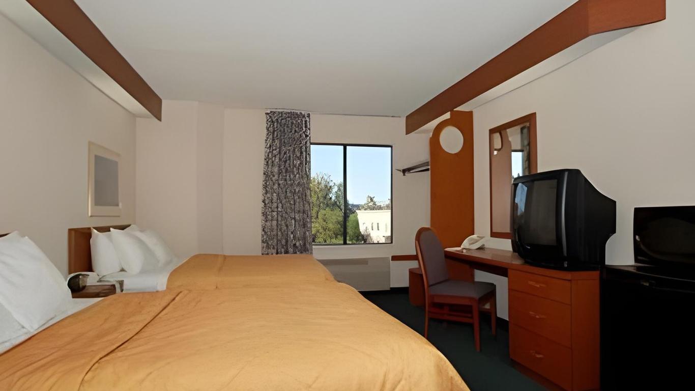 Baymont by Wyndham Mooresville