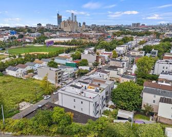 Skyline Serenity Luxe Nyc Retreat - Jersey City - Outdoors view
