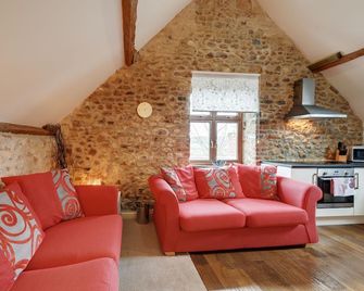 Cranberries Hideaway - Axminster - Living room