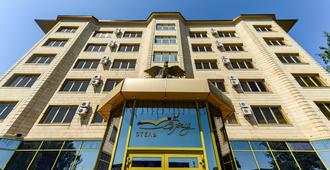 Briz Hotel - Orenburg - Gebäude