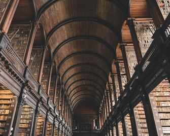 Yugo Explore - Highfield Park - Dublin - Lounge