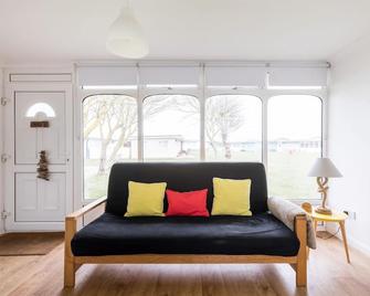 The Beach Huts - Camber Sands - Rye - Salon