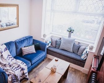 Unique And Stylish Close to Beaches Rest - Cleethorpes - Huiskamer