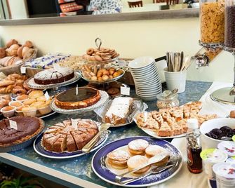 Hotel Eugenio - Cesenatico - Buffet
