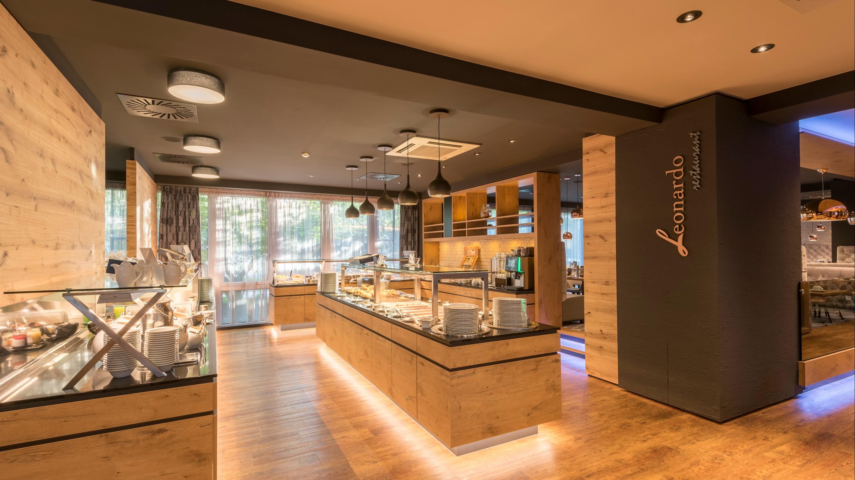 Holiday Inn Munich - Unterhaching By IHG - Unterhaching - Buffet